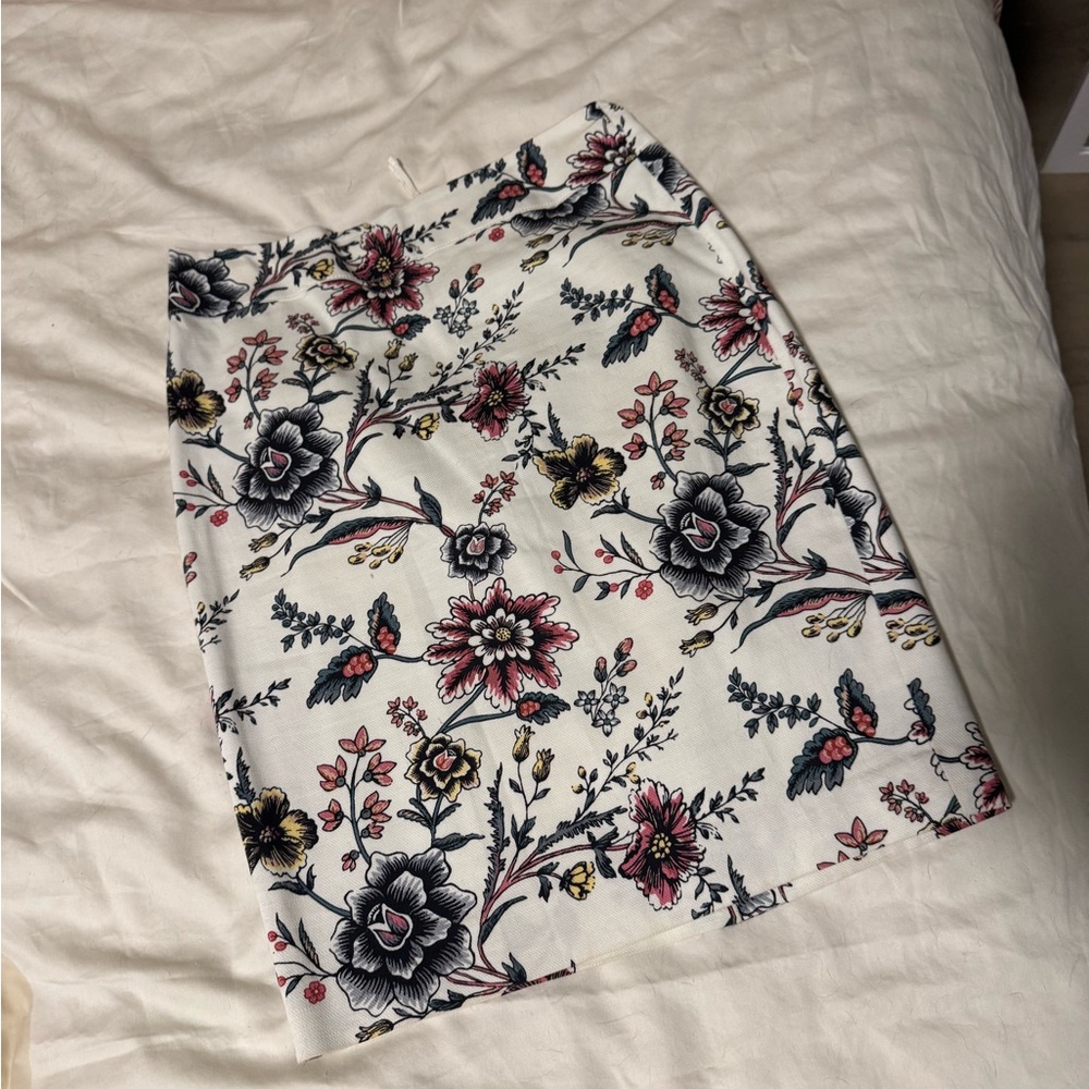 Floral Print Skirt - Multicolor